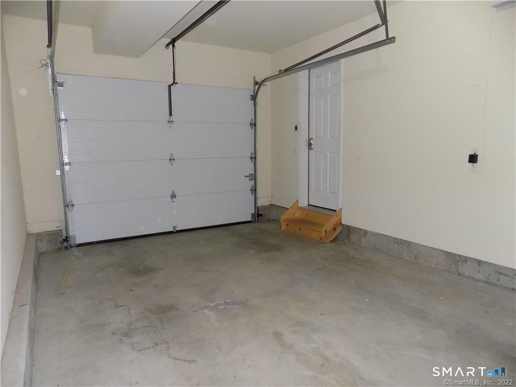6 Barnum Court Bethel CT 06801