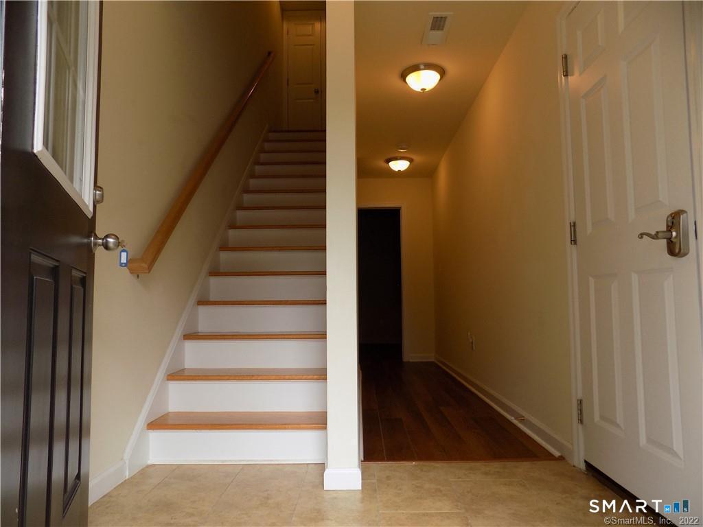 6 Barnum Court Bethel CT 06801