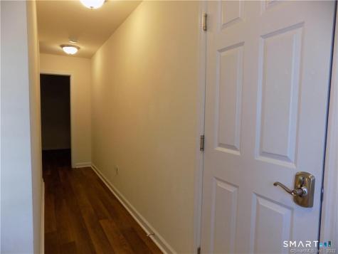 6 Barnum Court Bethel CT 06801