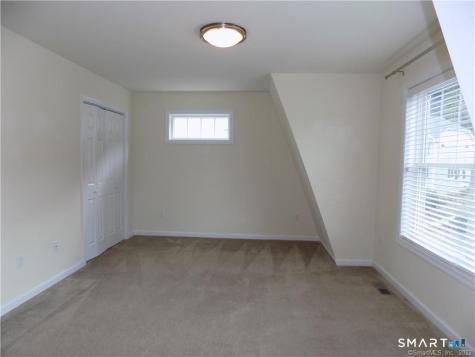 6 Barnum Court Bethel CT 06801