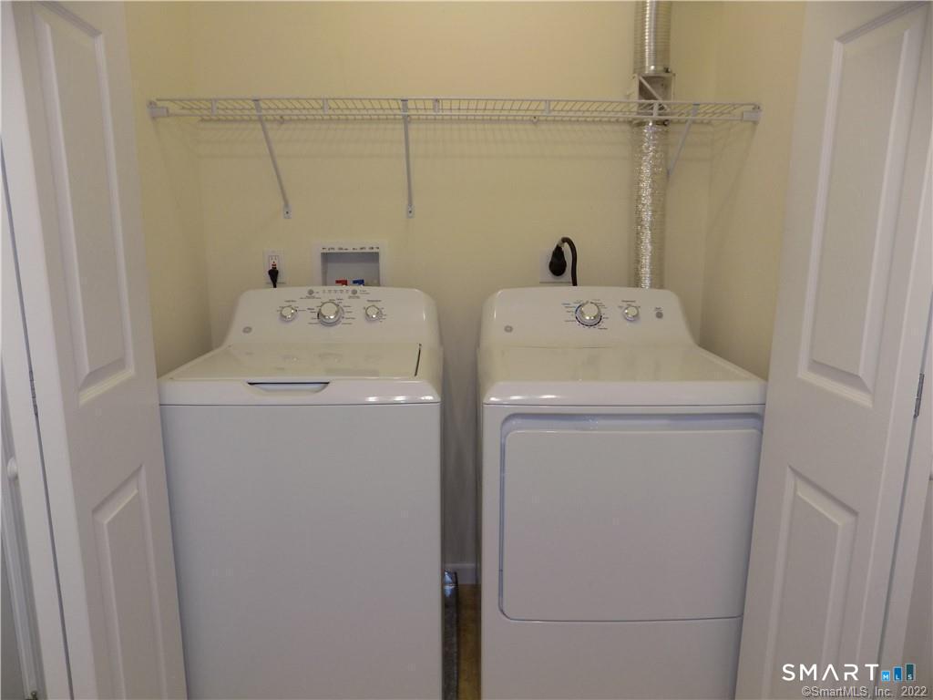 6 Barnum Court Bethel CT 06801