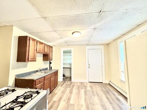 1019 West Main Street Waterbury CT 06708