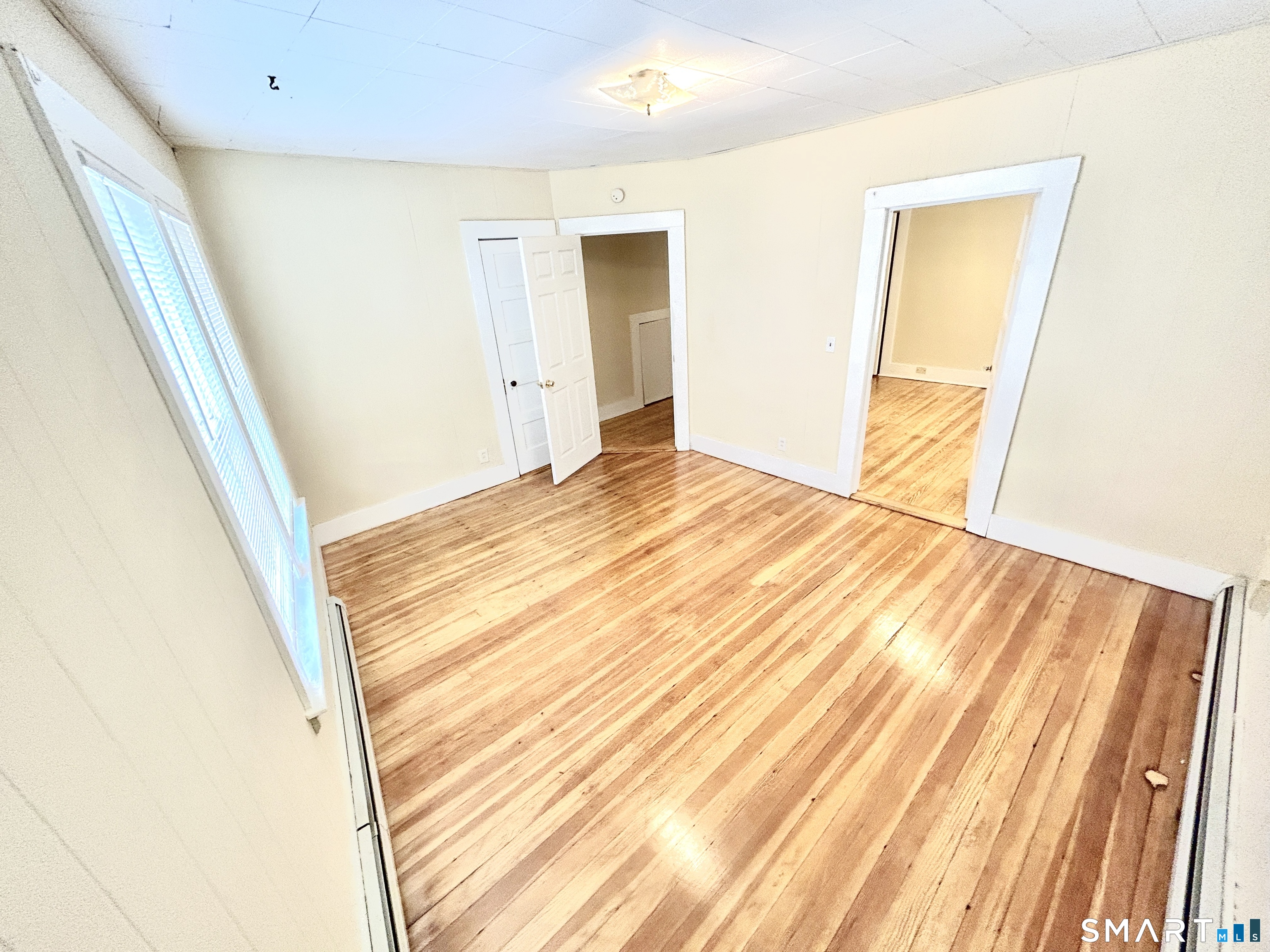 1019 West Main Street Waterbury CT 06708