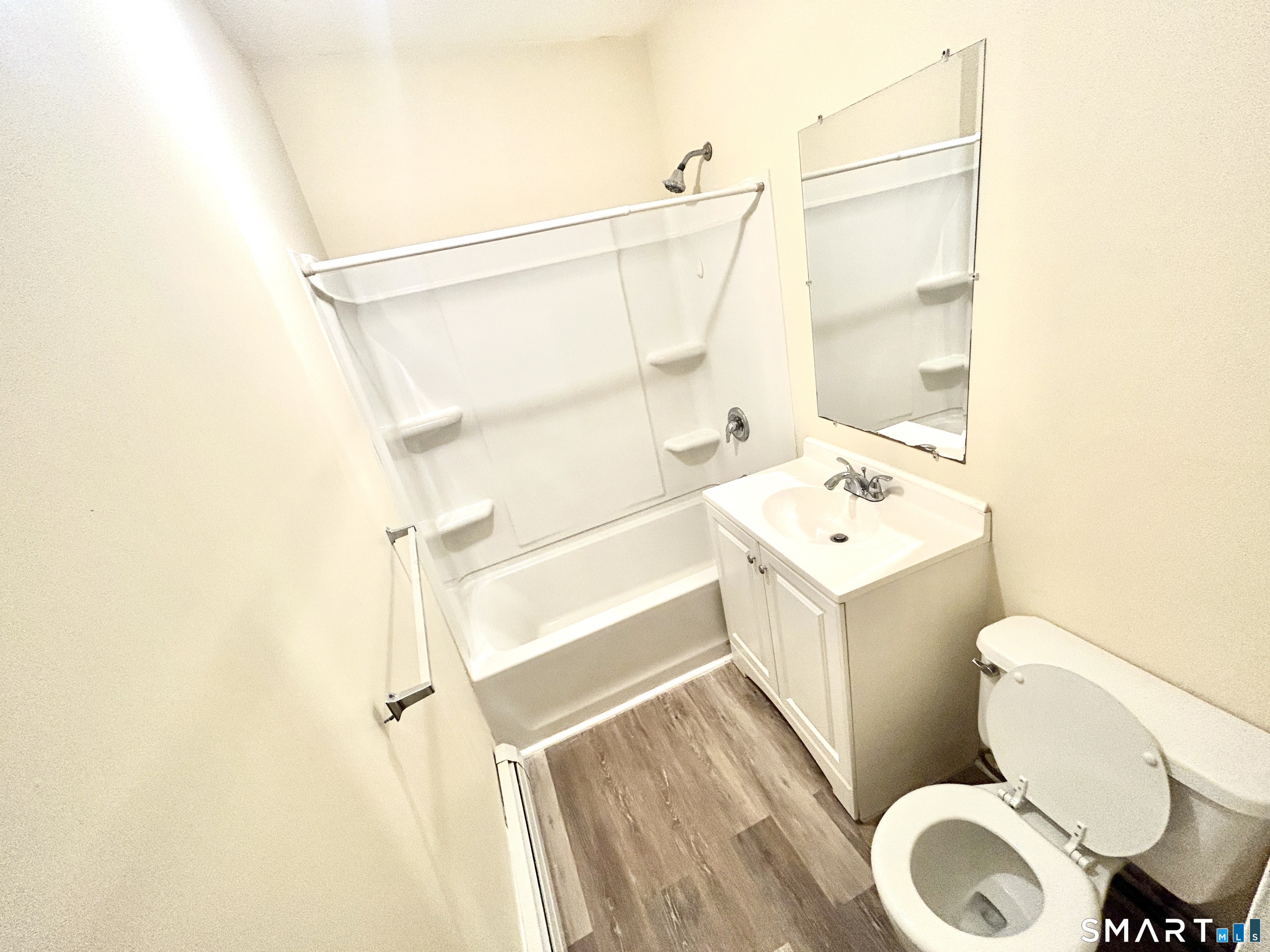 1019 West Main Street Waterbury CT 06708