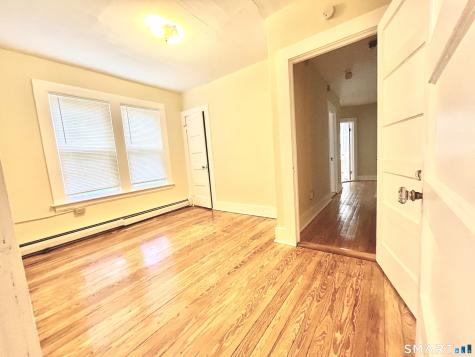 1019 West Main Street Waterbury CT 06708