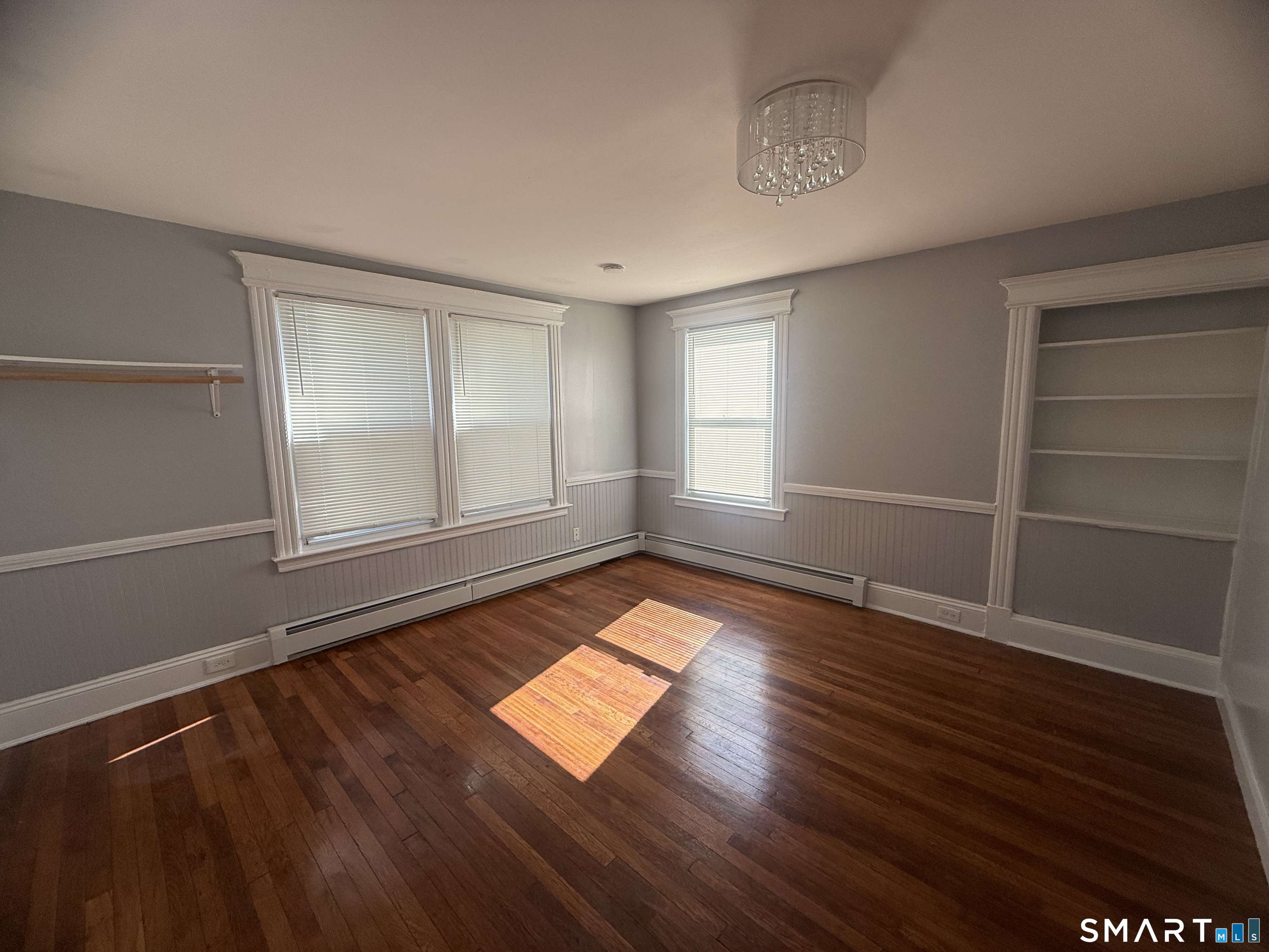 382 Vine Street Hartford CT 06112