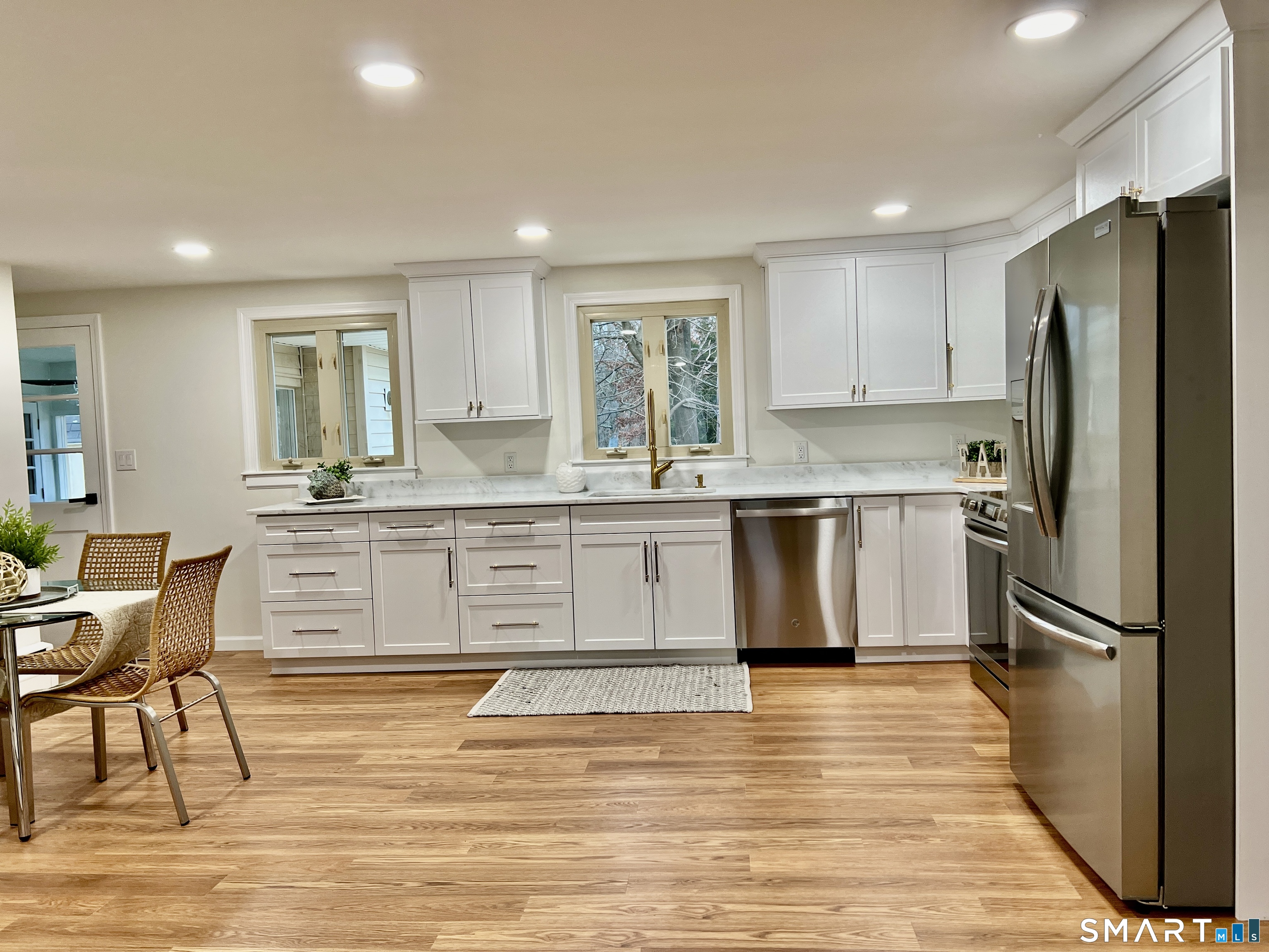 1096 Peck Lane Cheshire CT 06410