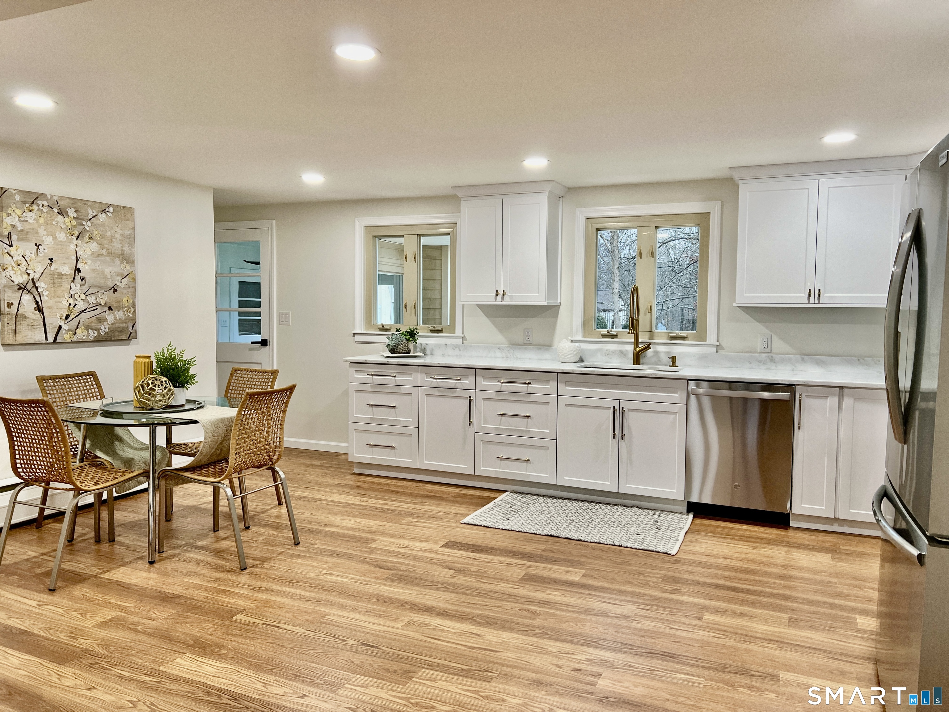 1096 Peck Lane Cheshire CT 06410