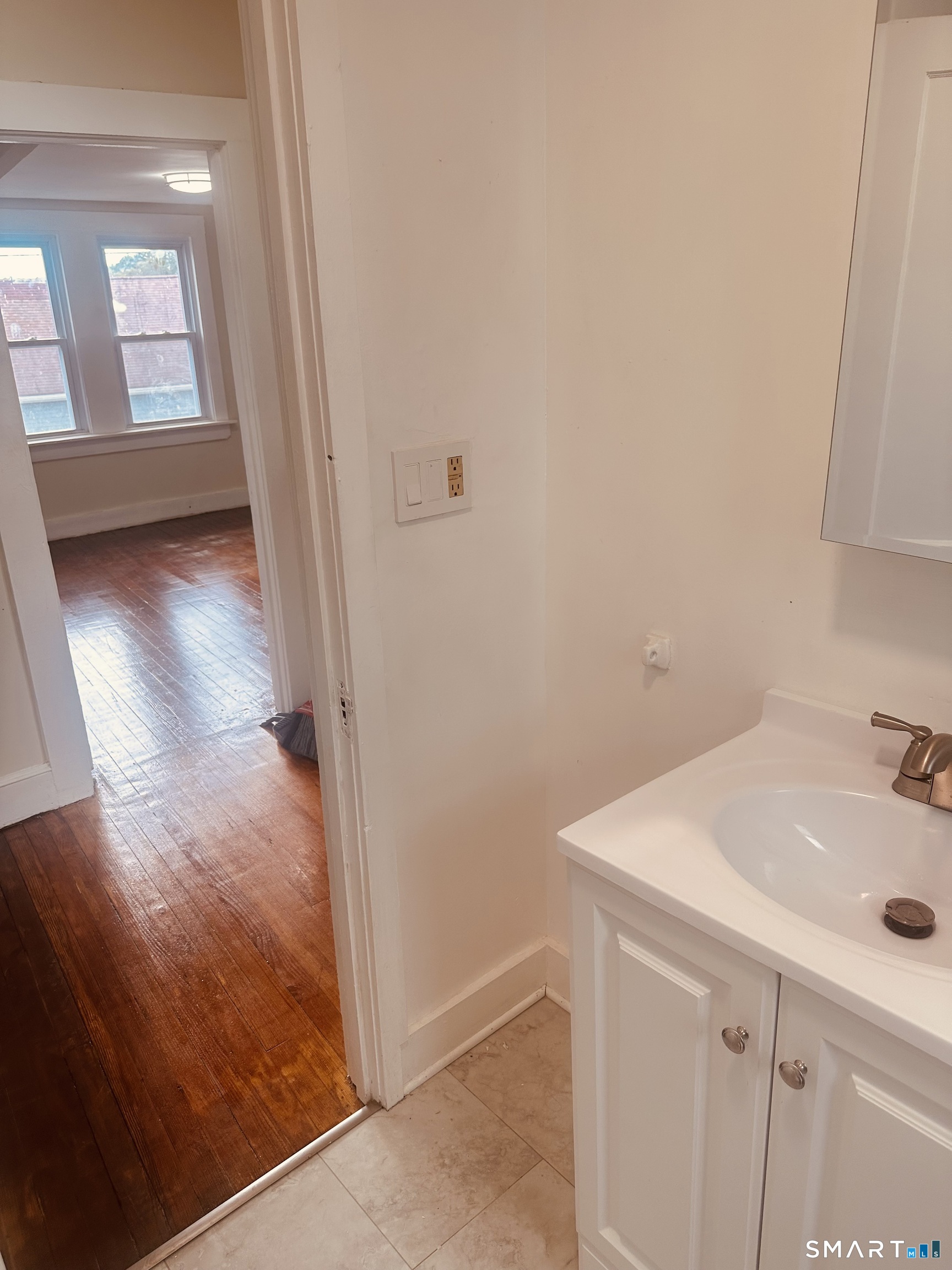 941 Campbell Avenue West Haven CT 06516