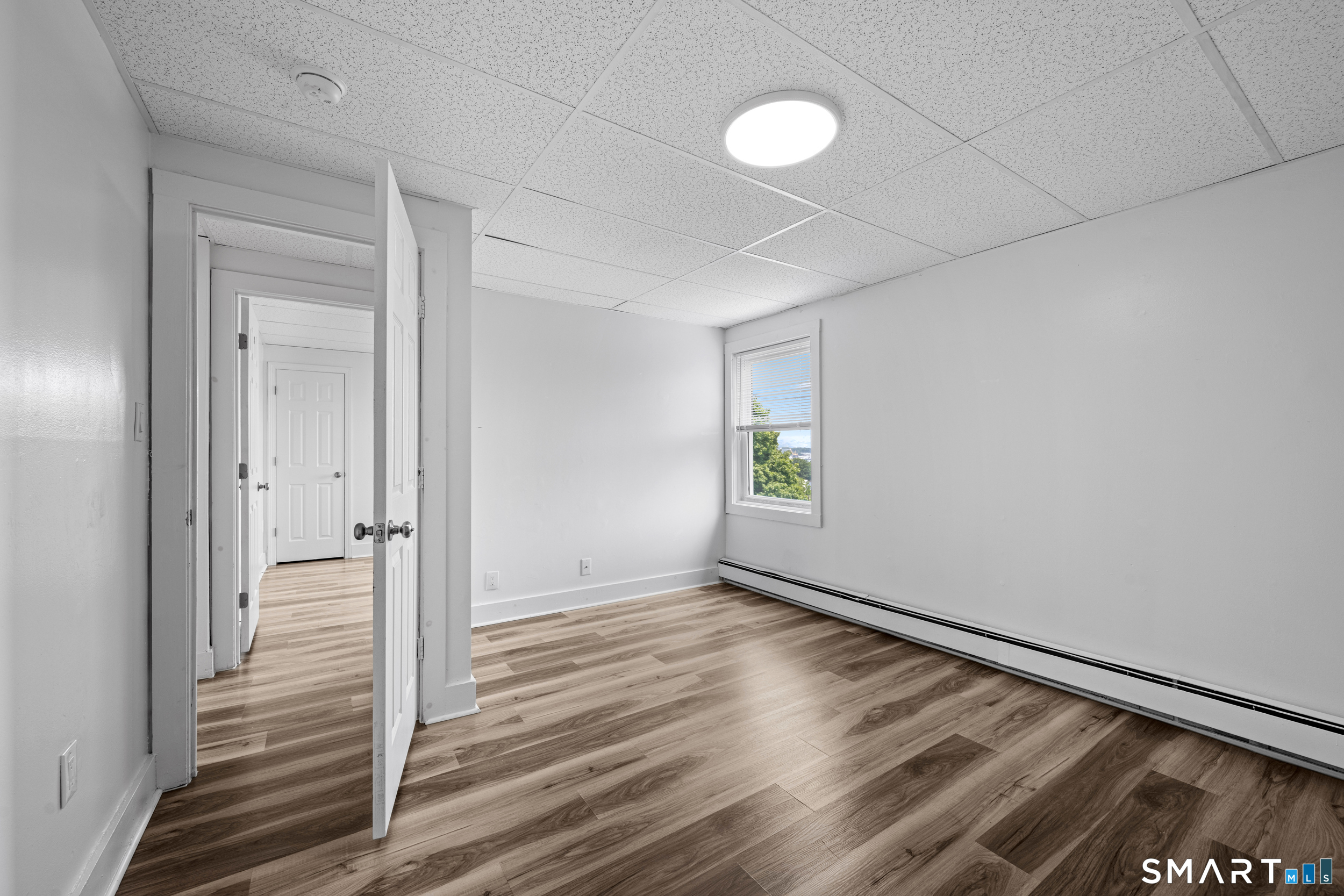 156 Garfield Avenue New London CT 06320