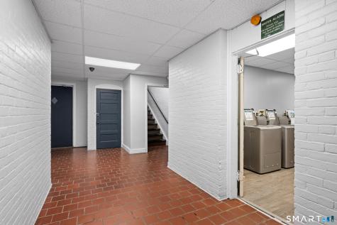 156 Garfield Avenue New London CT 06320