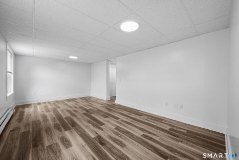 156 Garfield Avenue New London CT 06320