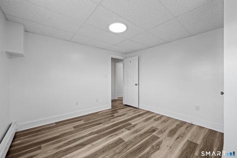 156 Garfield Avenue New London CT 06320