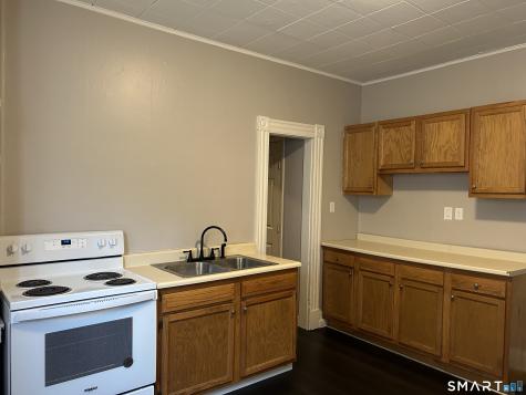 68 Anderson Street Naugatuck CT 06770
