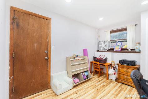 164 Tanglewood Drive Hamden CT 06514