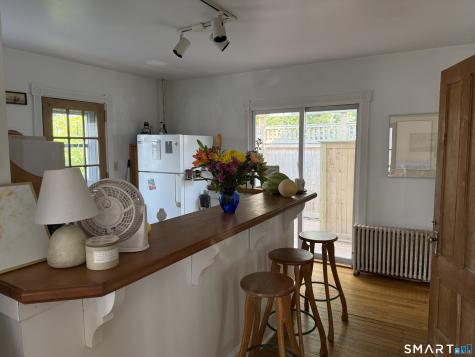 17 Smith Court Groton CT 06340