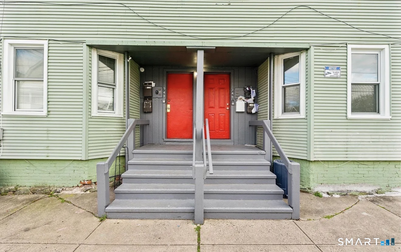 746 Maple Street Bridgeport CT 06608