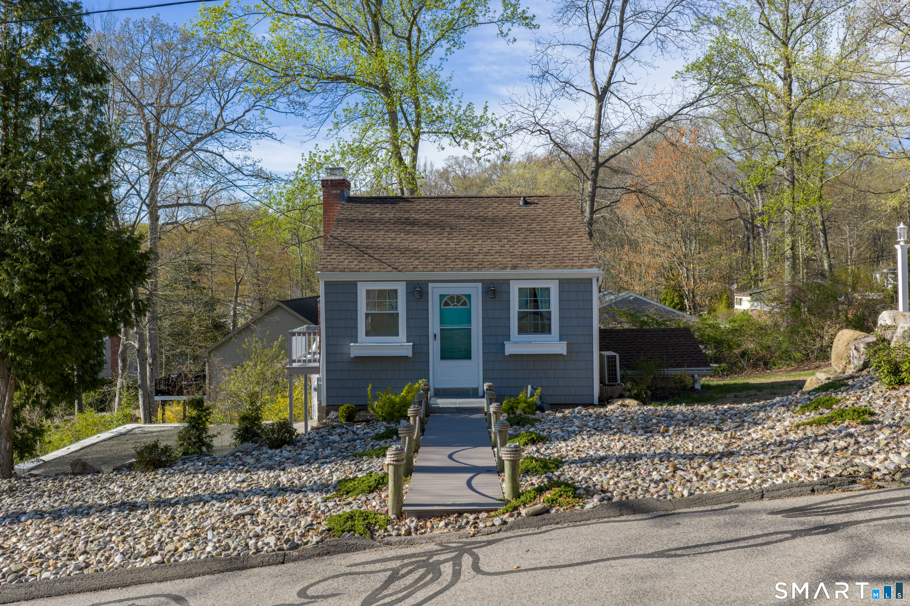 20 Seminole Trail East Hampton CT 06424