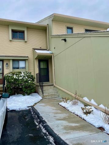 1404 Summer Hill Drive South Windsor CT 06074