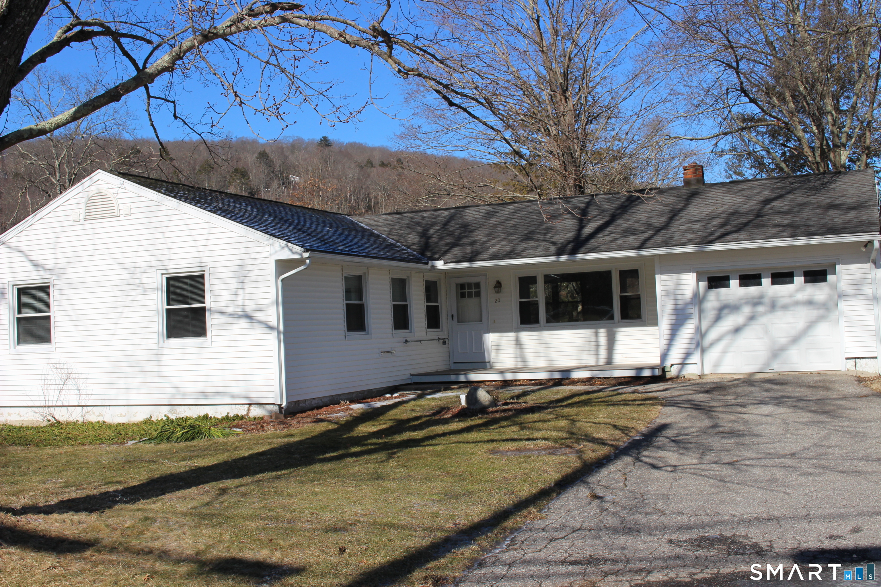 20 Sunny Valley Lane New Milford CT 06776