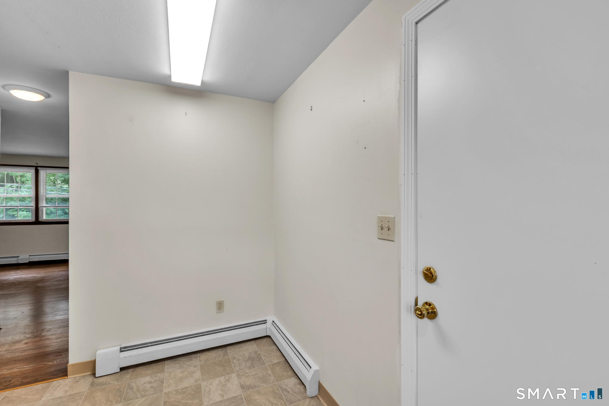 295 Bidwell Street Manchester CT 06040
