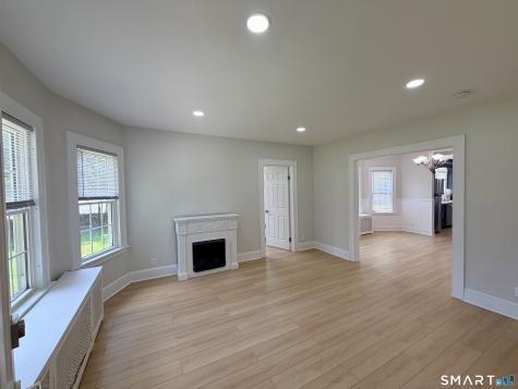 332 Robbins Street Waterbury CT 06708