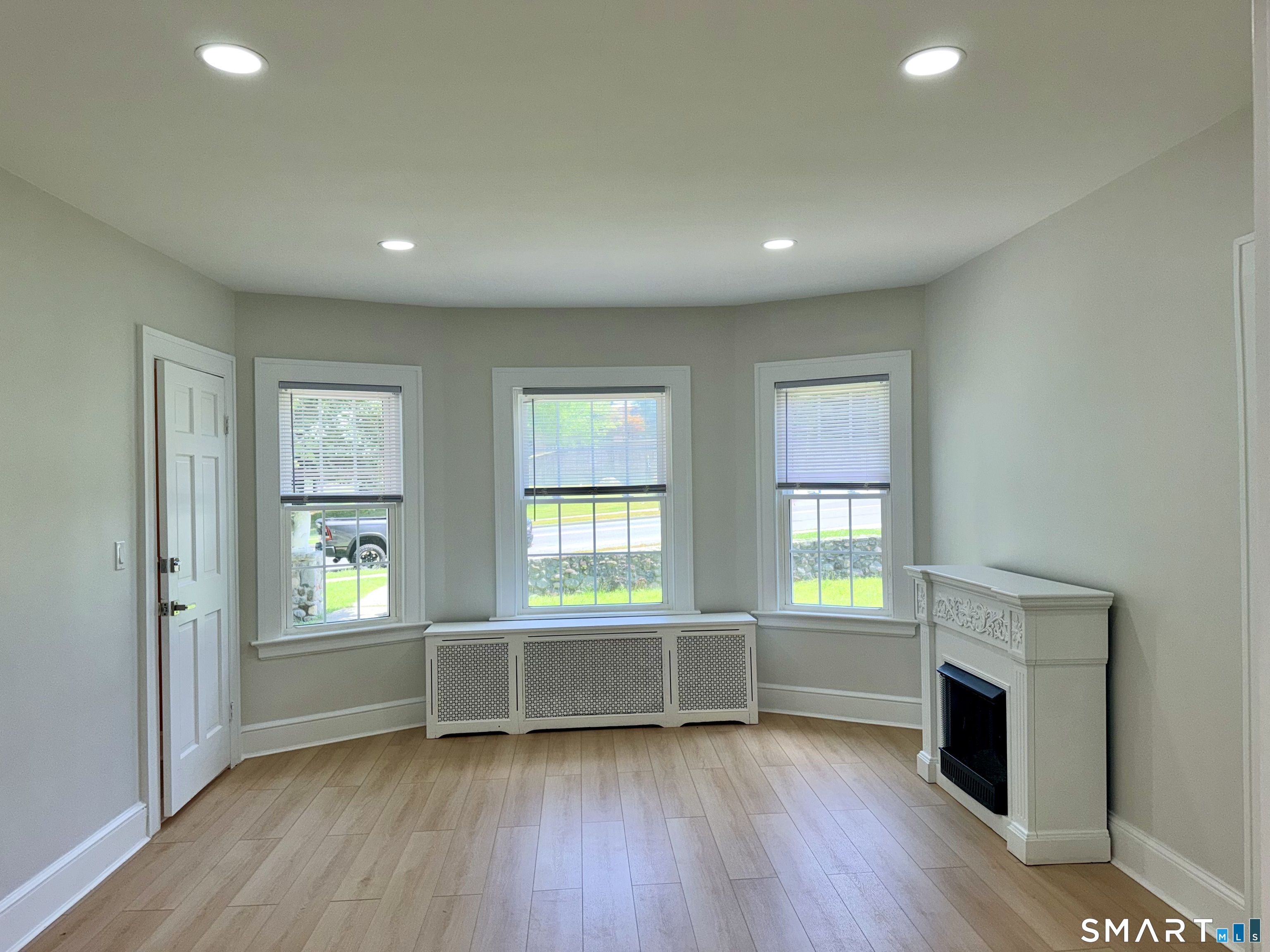 332 Robbins Street Waterbury CT 06708