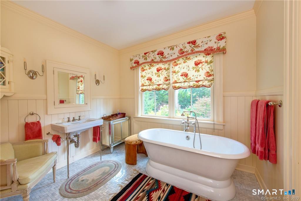 4 Juniper Ledge Lane Salisbury CT 06039