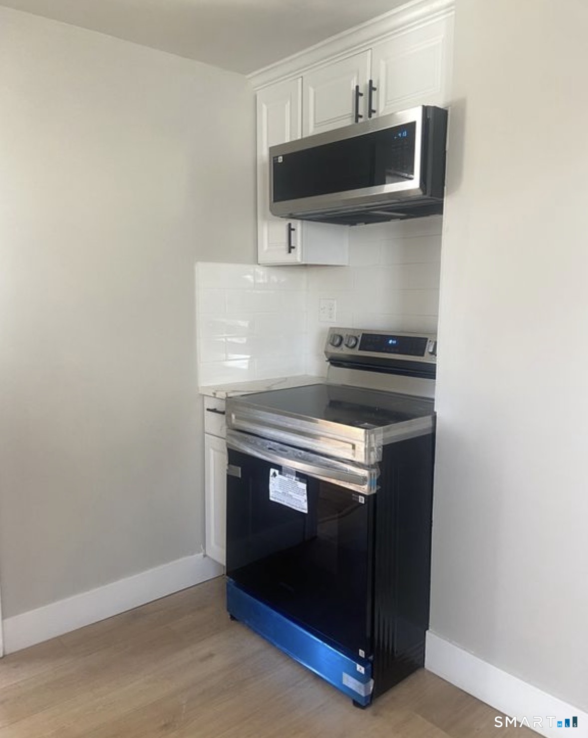 43 Whiting St Street Hamden CT 06514