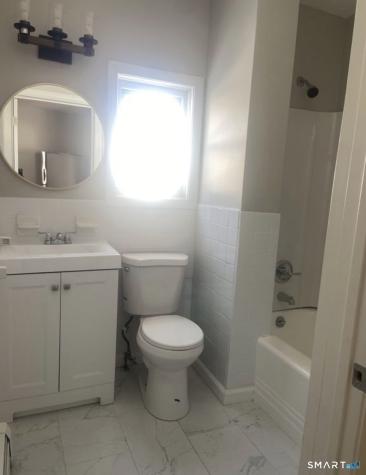 43 Whiting St Street Hamden CT 06514