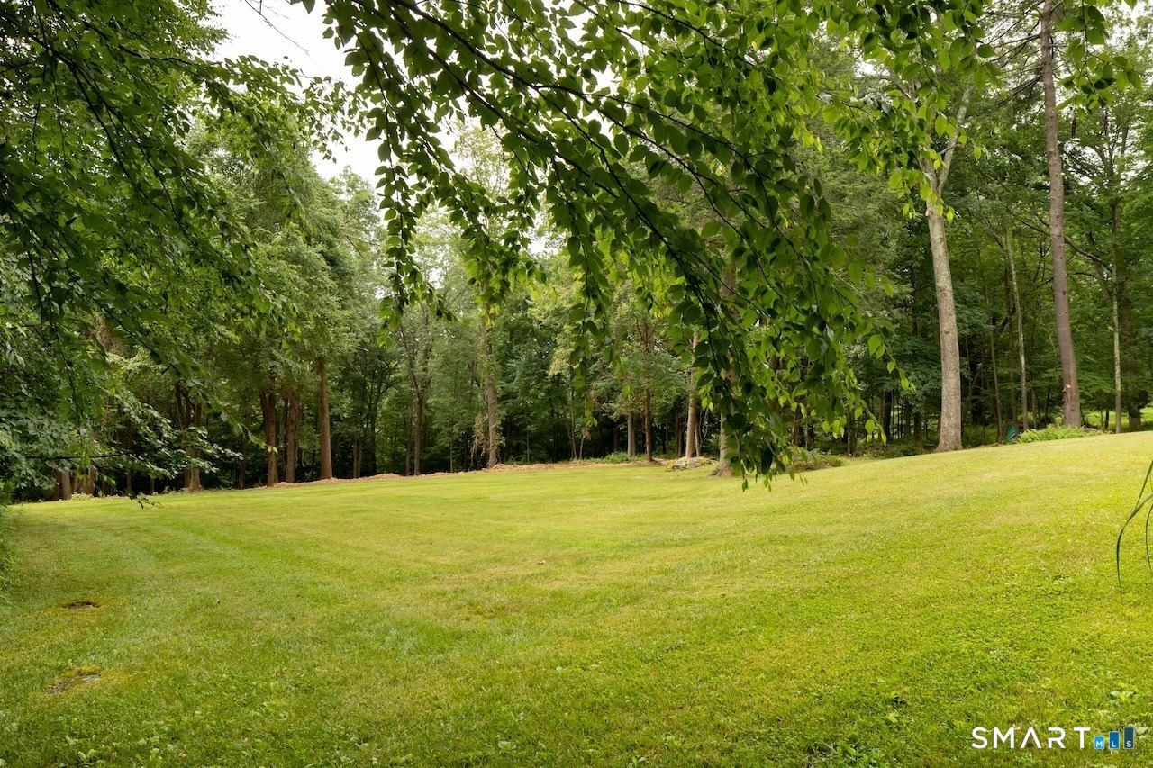 32 Burton Road Salisbury CT 06068