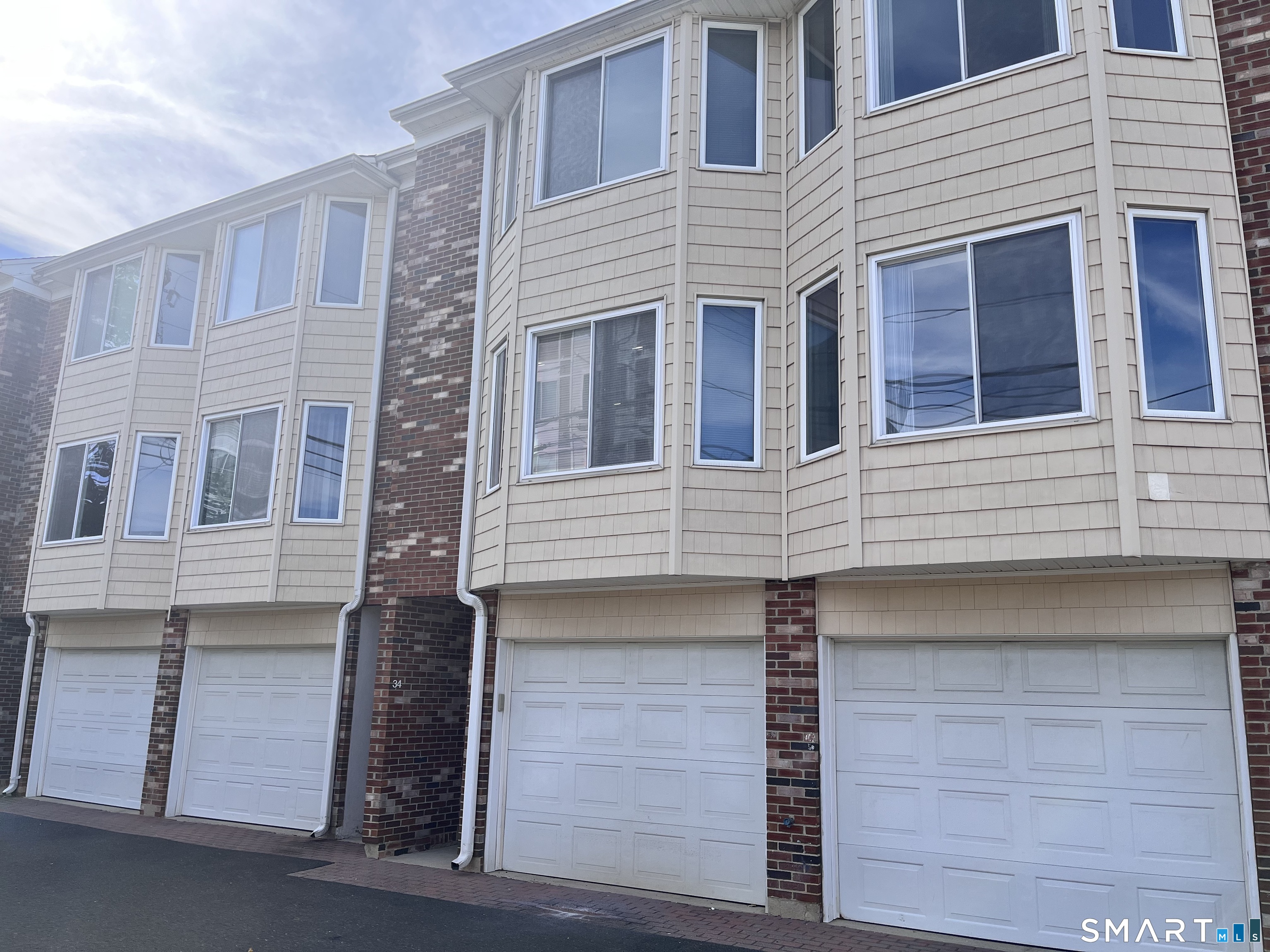 1611 Washington Boulevard Stamford CT 06902