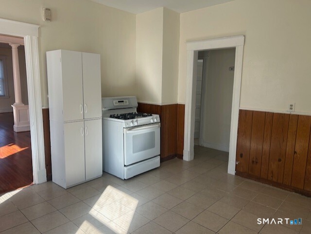 36 James Street Hartford CT 06106