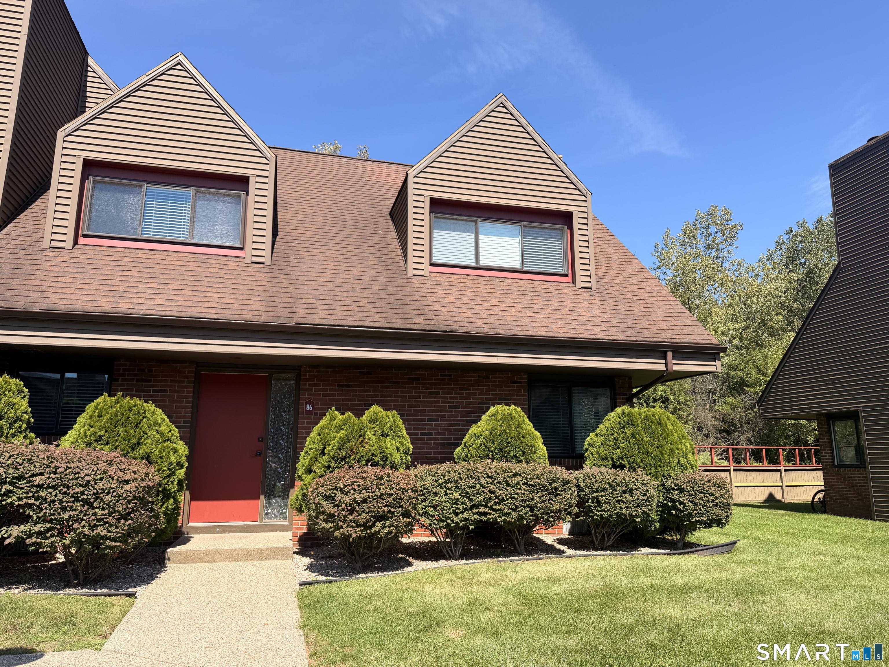 86 Montoya Drive Branford CT 06405