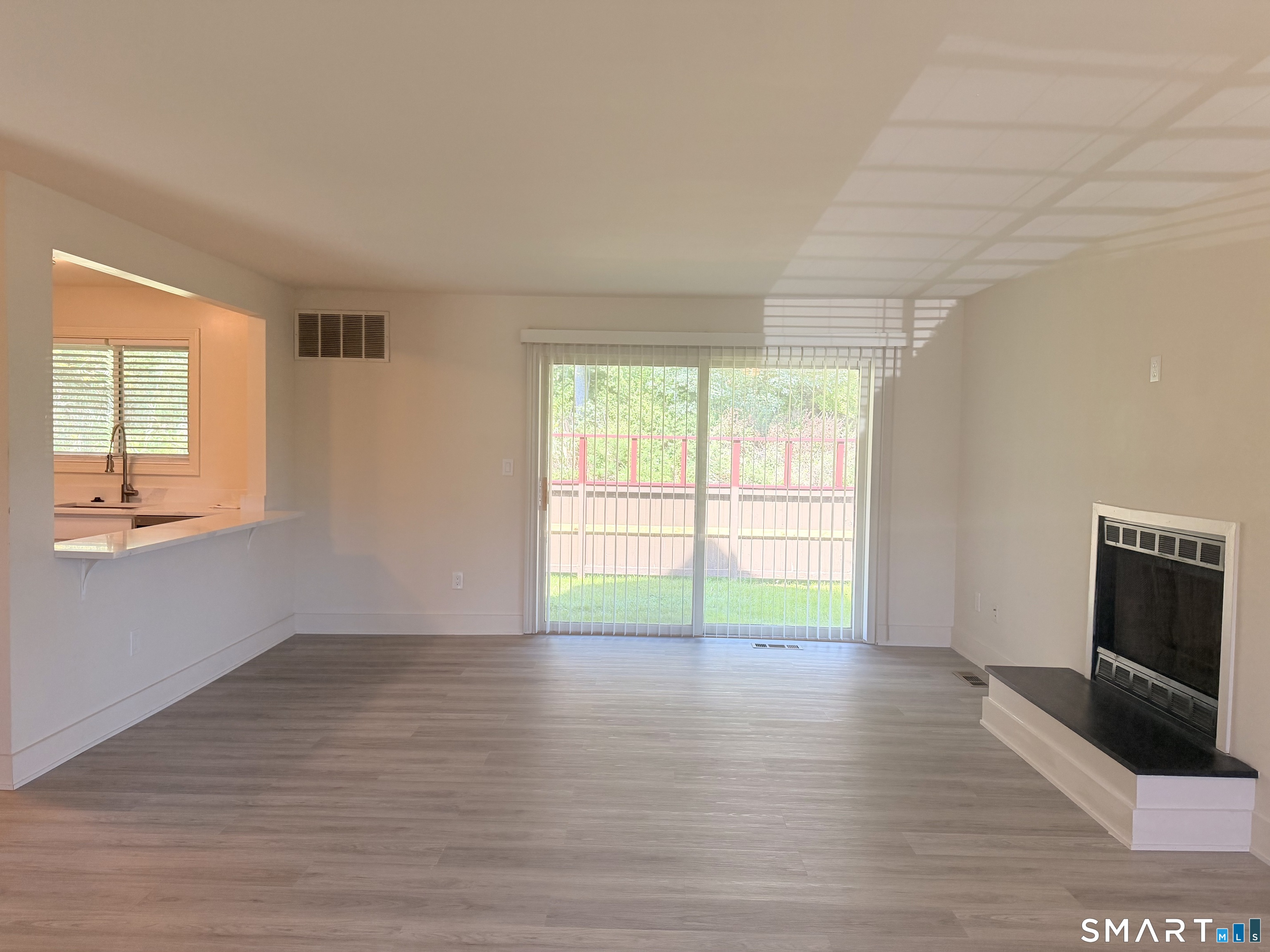 86 Montoya Drive Branford CT 06405