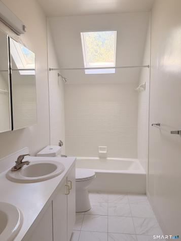 86 Montoya Drive Branford CT 06405