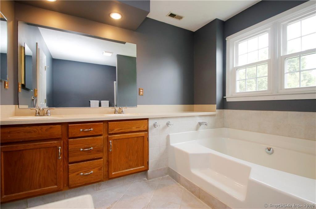145 Settlers Ridge Road Milford CT 06460