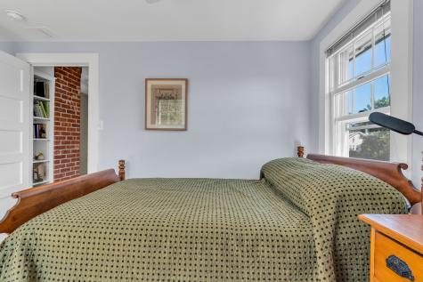 27 Ridgewood Avenue Madison CT 06443
