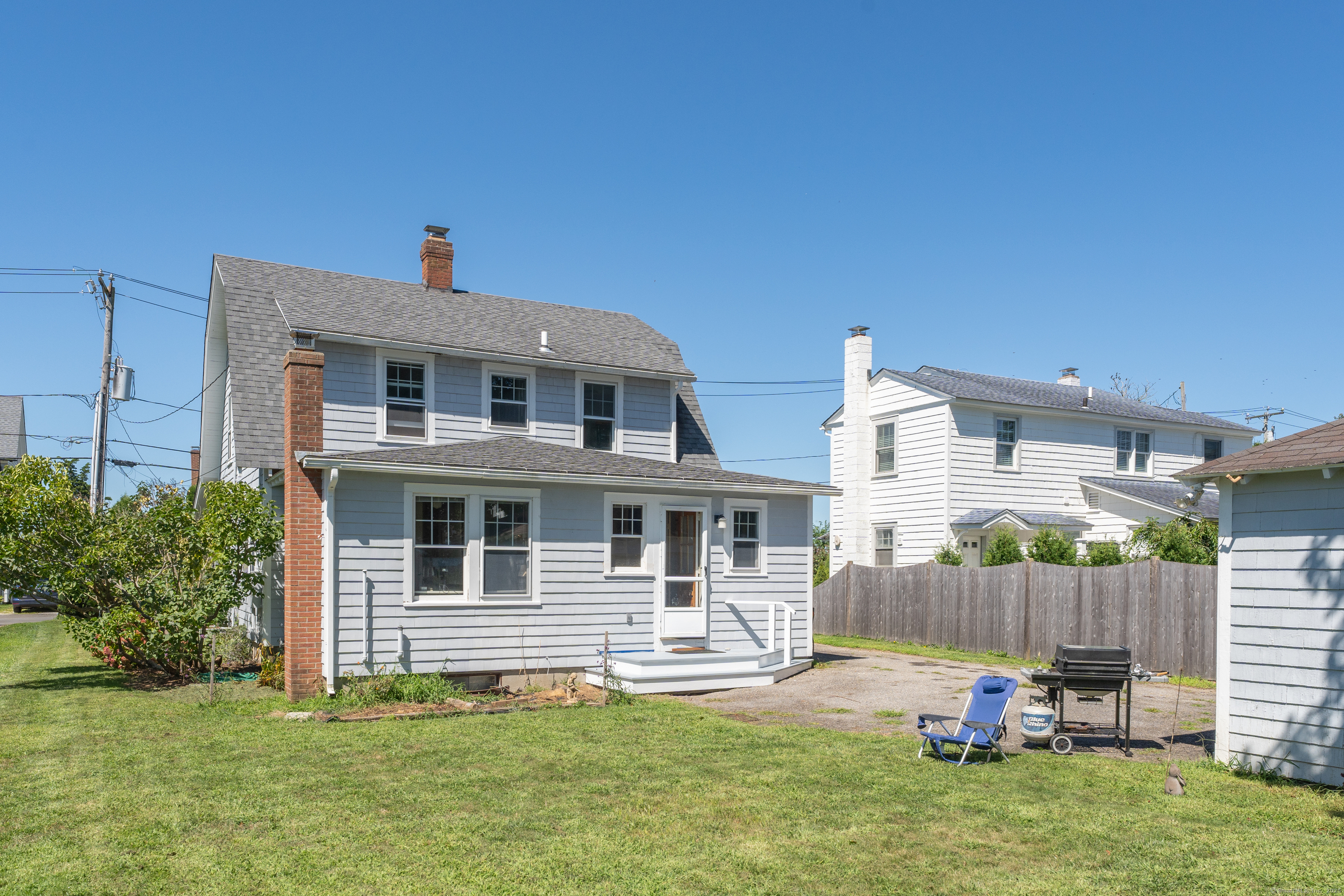 27 Ridgewood Avenue Madison CT 06443