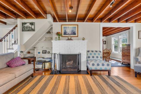 27 Ridgewood Avenue Madison CT 06443
