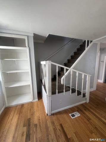 7 Armstrong Place Bridgeport CT 06608