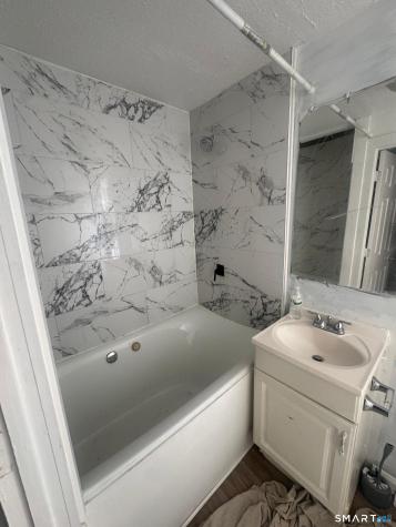 7 Armstrong Place Bridgeport CT 06608