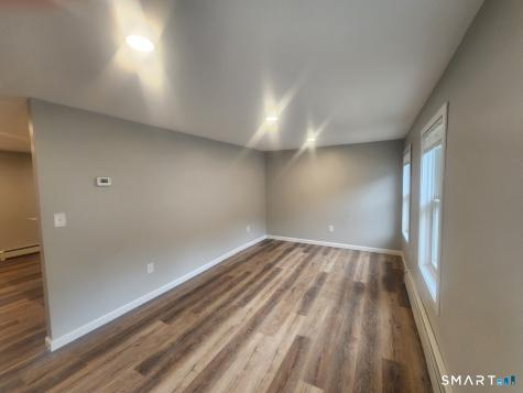 226 West Main Street Vernon CT 06066