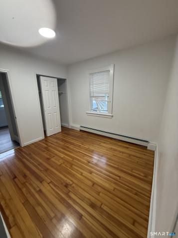 293 Beechmont Avenue Bridgeport CT 06606