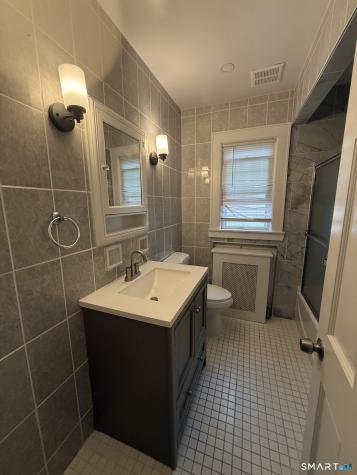 293 Beechmont Avenue Bridgeport CT 06606