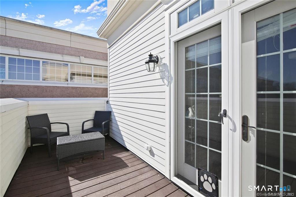 1241 Post Road Fairfield CT 06824