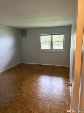 71 East Broadway Milford CT 06460