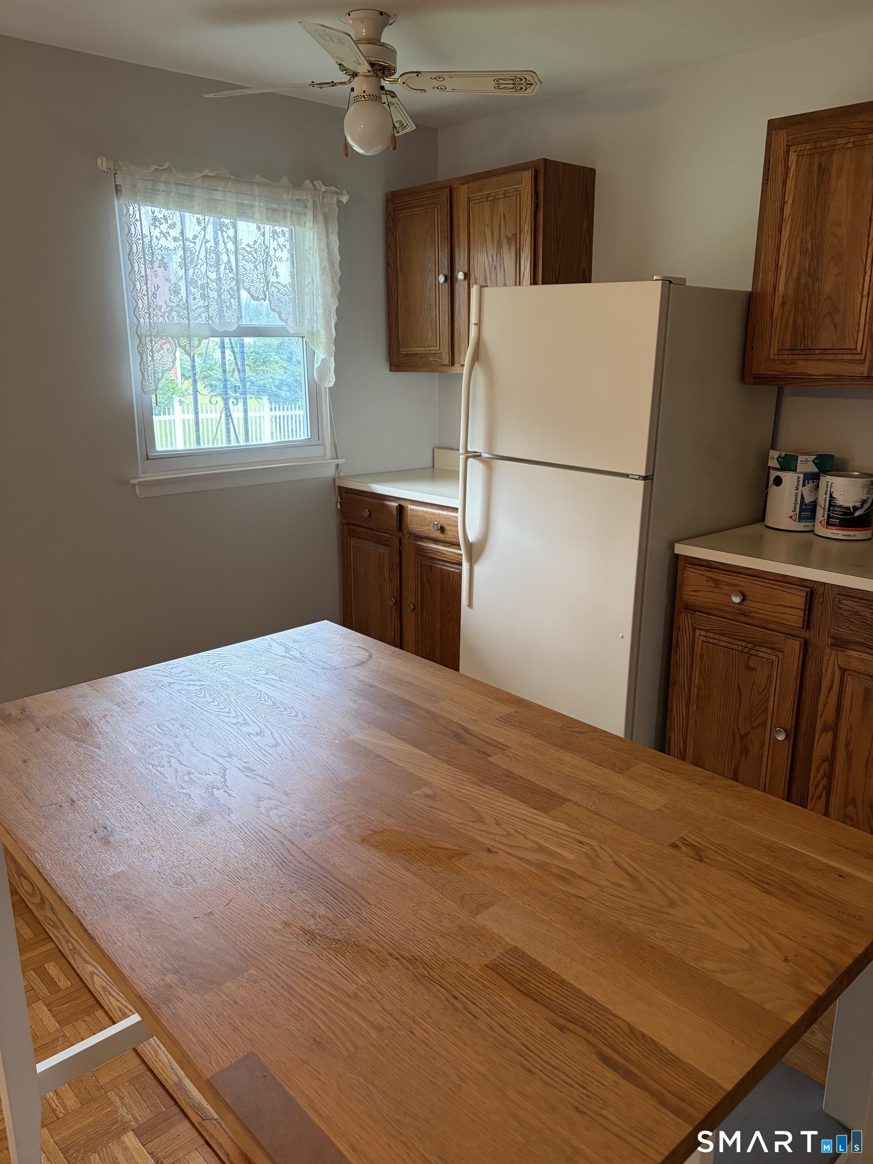 71 East Broadway Milford CT 06460