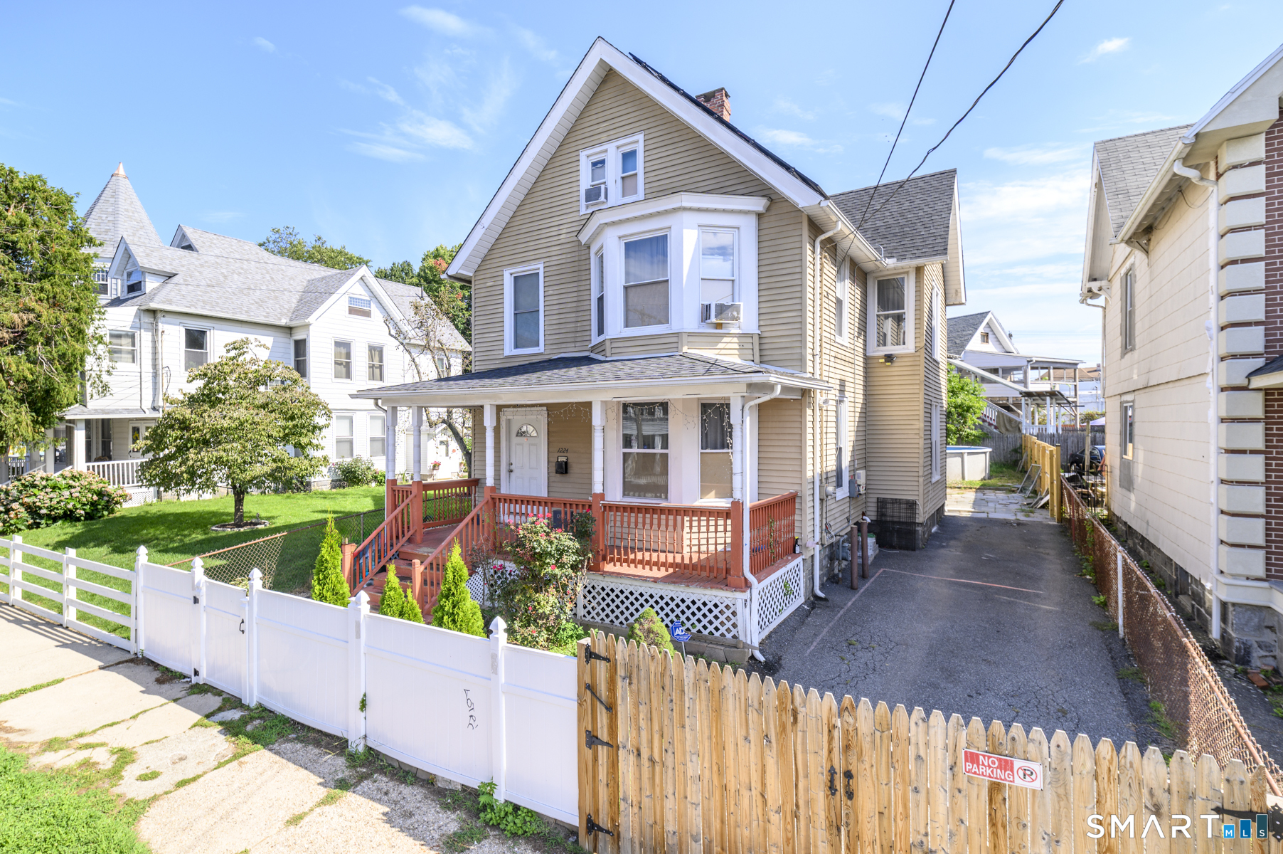 1224 Iranistan Avenue Bridgeport CT 06605
