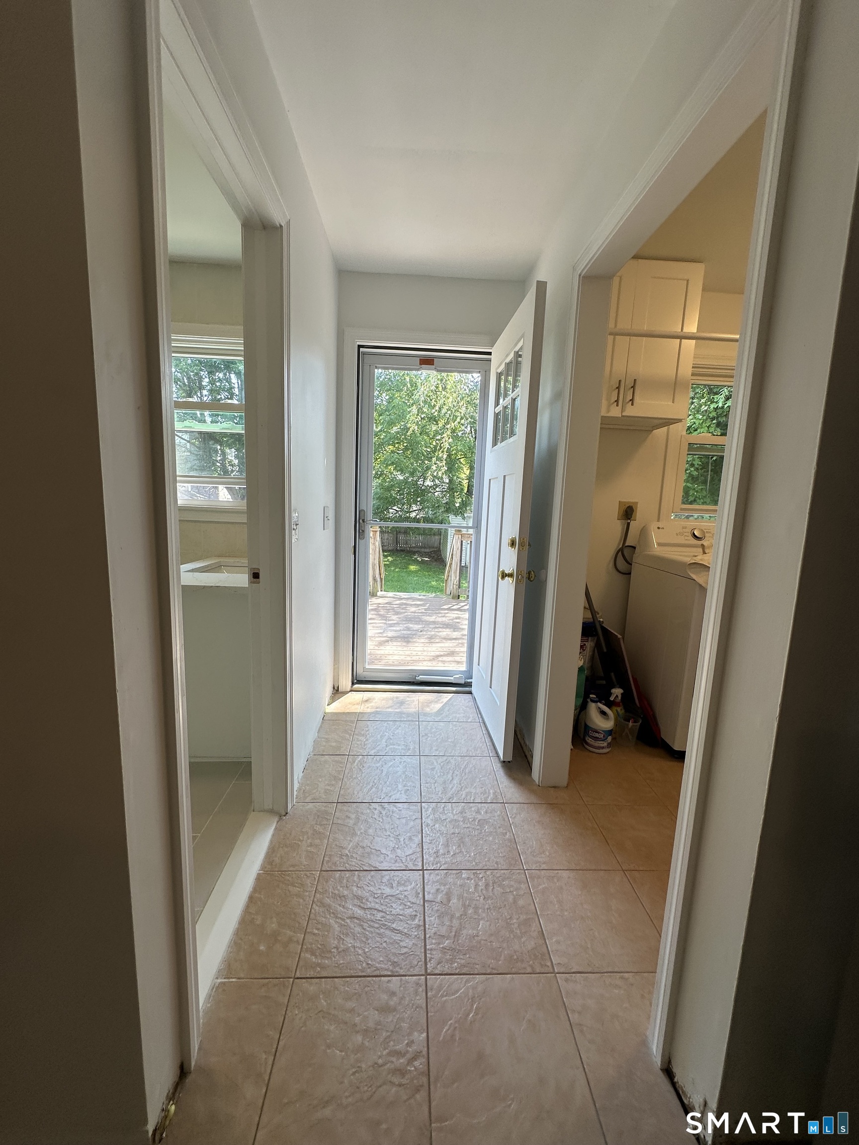124 Harbor Drive Stamford CT 06902